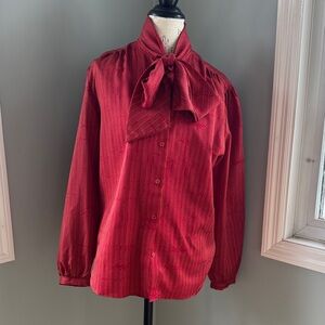 Laura Mae red striped bow poly button-down secretary blouse‎ EVC large